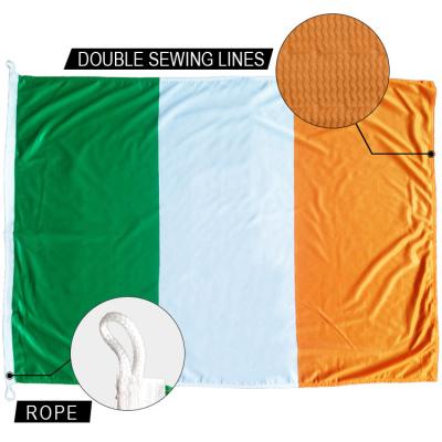 China 3x5' Bandeira Nacional da Irlanda Cordel de poliéster de malha e laços Personalizado Decoração de festa de Dia de São Patrício interior exterior à venda