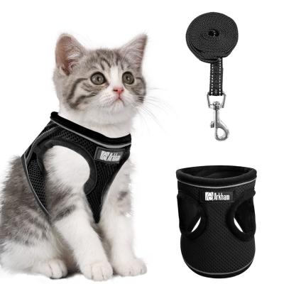 China Quick Release Pet Collars and Leashes Carrier Custom Logo Lightweight Small Medium Pet Luxury Harness for sale