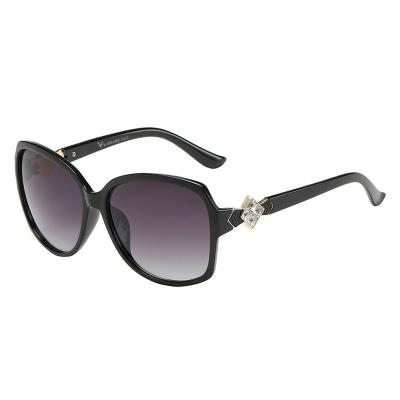 China Cheap Oversized Square Comfort Rhombus Rhinestone Sunglasses for sale