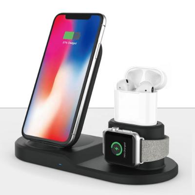 China 2021 popular mobile phone product mobile phone wireless charger 3 in 1 charging station for sale