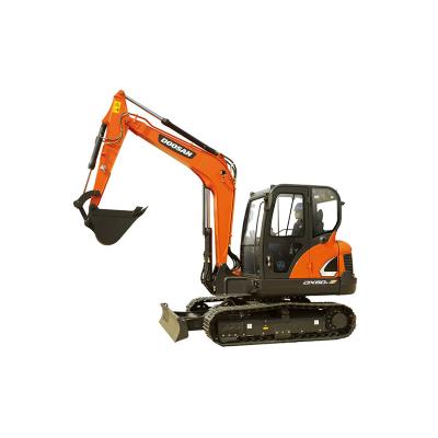 China good quality crawler excavator / south korea used 6 ton Doosan DX60 DX60 used hydraulic excavator 0.21 MÂ ³ for sale