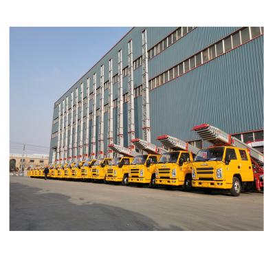 China Telescopic Ladders Easy To Use 32m Ladder Forklift For House Moving for sale