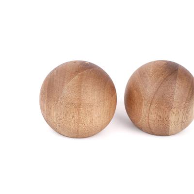 China Sustainable Hot Selling Luxury Custom Pepper Spice Food Storage Jars With Lids Wooden Ball for sale