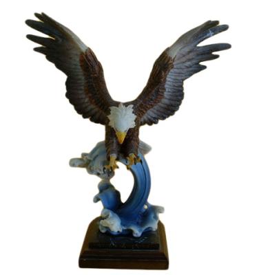 China Europe Resin Eagle Statue Gift for Home Ministry Living Room Office Display Decorative Decoration for sale