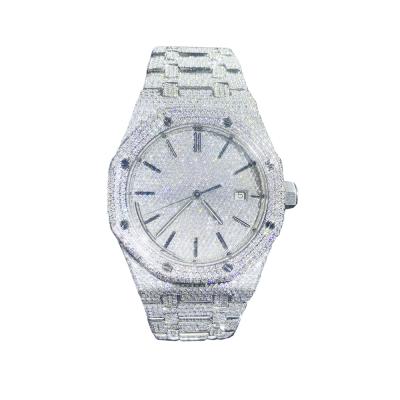 China Luxury Premium VVS Iced Out White Moissanite Custom Made Diamond Bezel Custom Watch For Men And Women for sale