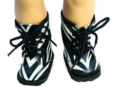 China Zebra Stripe Patent Leather Knee Boots For 18 inch Doll / Madame Alexander Dolls for sale