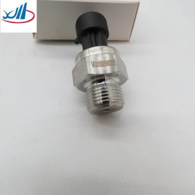 China Sinotruk Howo Peças Sensor de pressão de óleo de bom desempenho VG1092090311 Sensor eletrônico de pressão de óleo à venda