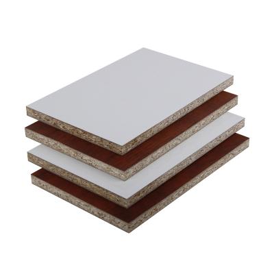 China Modern Color Melamine Faced Or Solid Wood Grain Cardboard Particle Board for sale