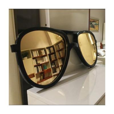 China Salon Patented Product Sunglasses Shape Wall Mounted Mirror for sale