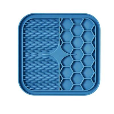 China 2021 Sustainably Hotselling Pet Silicone Sucker Lick Dog Cat Slow Feeding Dish Food Tray Bowl for sale