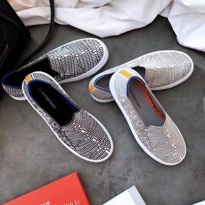 China Deodorization TX Loafers Woven Women's Shoes Knitted Round Toe Casual Flat Shoes for sale