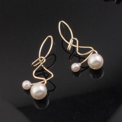 China Factory Price Cheapest CLASSIC Baroque Pearl Earring For Women Dangle Statement Circle Earrings Jewelry Wholesale Gold Pearl Earrings for sale