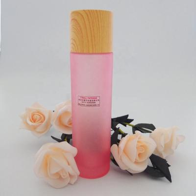 China 2020 Modern Blank Cosmetic Glass Bottle And Jar Personal Care Packaging Set for sale