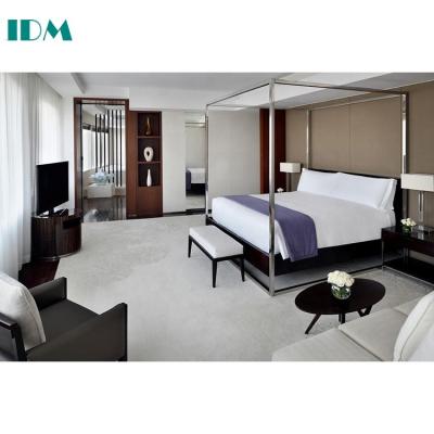 China Solid Wood Dark Color Tops Metal Wood Mixed Set IDM-318 Modern Glossy Hotel Bedroom Furniture for sale