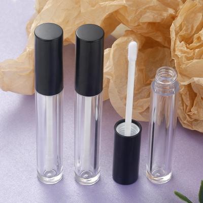 China Wholesale Stock Plan Lip Gloss Bottle Plastic Container MOQ 100PCS Matte Black Lid 5ml Round Lip Gloss Wand Recyclable Empty Tube for sale