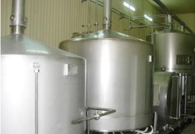 China cerveza de barril de equipo de producción de la cerveza 1000L que elabora el agua del glicol del equipo o el agua del alcohol en venta