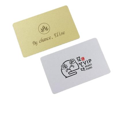 China Waterproof/Waterproof Foil High Quality Printable Plastic Name Service Custom PVC Membership Cards for sale