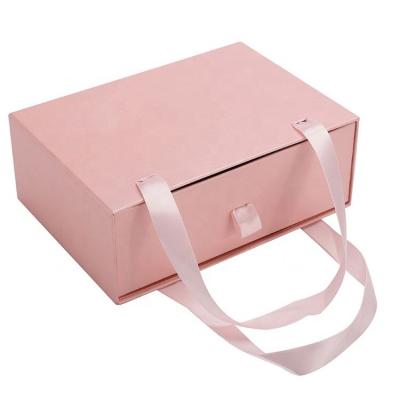 China Recyclable Sliding Drawer Box For Cosmetic Gift Packaging With Handles Pink Boxes for sale