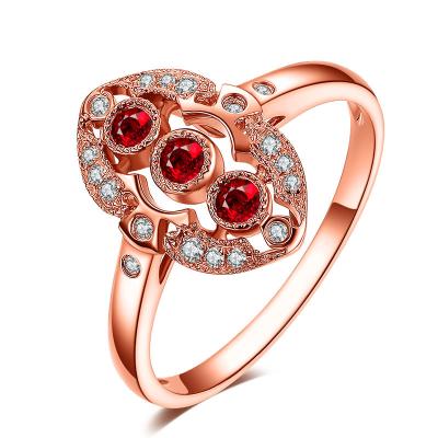 Chine Bague à diamant rouge de bijoux fins en or solide de 18Kt Rose pour des femmes aimant le cadeau à vendre