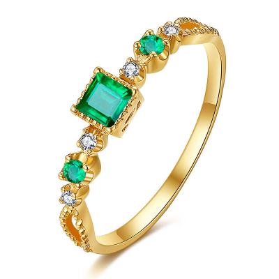 China 18k Genuine Gold Emerald Diamond Ring ,  Gemstone Diamond Promise Rings for sale