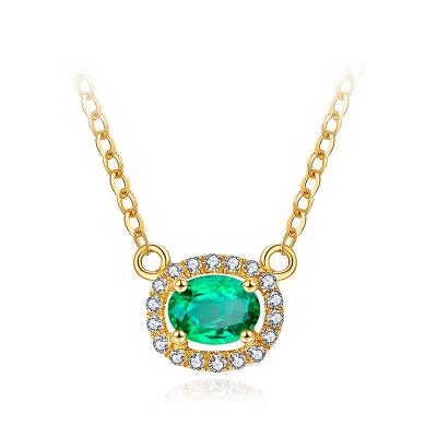 China Gold Emerald Pendant Necklace , Emerald Fashion Necklace With Micro Pave Diamond for sale