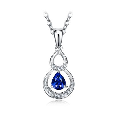 Cina Zaffiro e collana di diamante, collana blu elegante di lacrima dello zaffiro in vendita