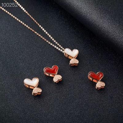 Chine Portée de pouce des bijoux 16-18 d'or de Rose 18K avec le pendant XSN100252 de la chaleur à vendre