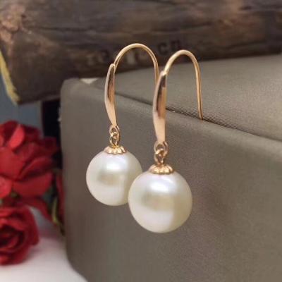 China Good Uniformity Hook Dangle Earrings With White Freshwater Cultured Pearl for sale