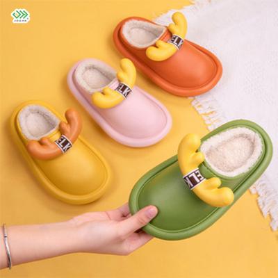 China 2021 Fashion Trend JOGHN Plush Winter Home Slippers Kids Slippers Premium Soft Cartoon Soft Slippers Children's Slippers for sale