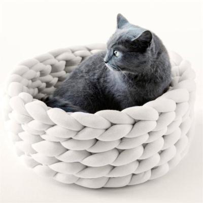 China Breathable Comfortable Knitted Handmade Luxury Multiple Colors Outdoor Hotel Pet Accessories 100% Cotton Pet Bed for sale