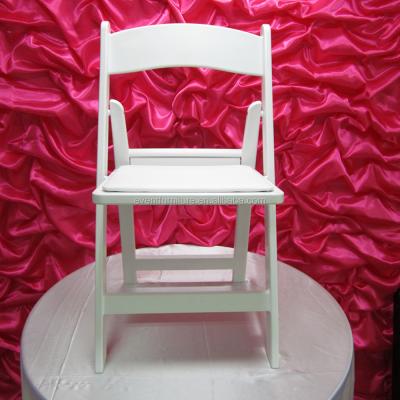 China Hotel chair Qingdao Eventfur pp plastic resin wholesale cheap simple white folding chair for sale