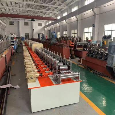 China Roll Shutter Door Machine Foam Roller Shutters Slats Forming Machinery Window Shutters Machinery for sale