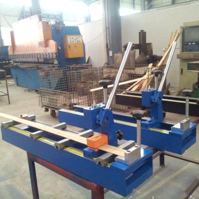 China Contemporary simple wood venetian blinds cheap CUTTING TOOL wood slats wood manual PUNCH punching machine for sale