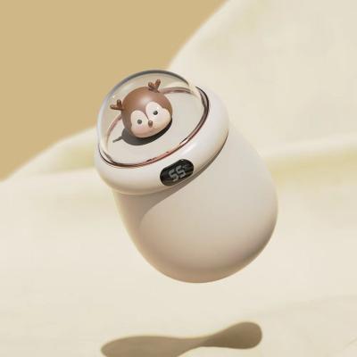 China Convenient Rechargeable Portable Cute Portable Electric Bottle Electric Hot Water Bank Power Bank Winter Hand Warmer for sale