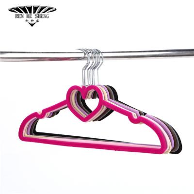 China Others Heart Shape Space Saving Lightweight Smart Hanger Anti-Slip for sale