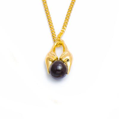 China Classic Luxury Customized Escrow CLASSIC 18k Gold Plated Genuine Garnet Charm Brass Pendant Without Chain for sale