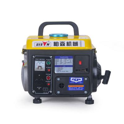 China 220v Gasoline Generator 650W Small Miniature Manual Generator Mini Household Silent Portable Power Generation Equipment ZXL006 for sale