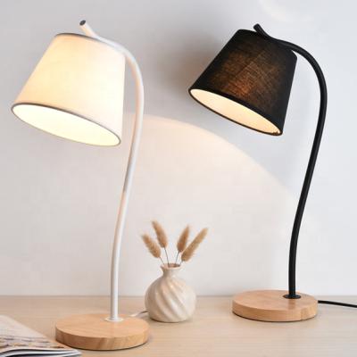 China Modern Nordic Bedroom Beside Lamp Fabric Desk Table Light Led Lamp For Lighting for sale