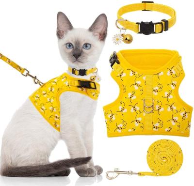 China 2022 New Design Viable Design Air Mesh Breathable Cat Adjustable Supplies Cute Pet Clothing Harness for sale