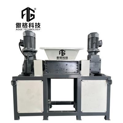 China Hotels Fabric Shredding Double Shaft Shredder Machine Small Textile Shredder for sale