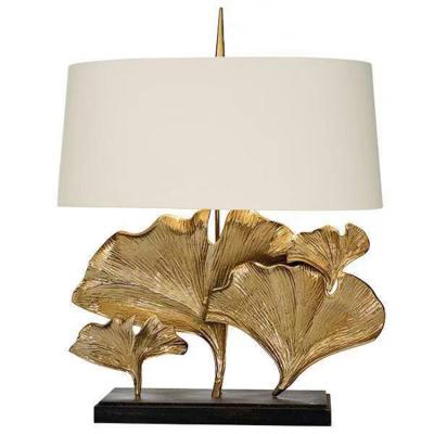 China Modern Customizable Luxury Indoor Decorative Table Light Ginkgo Leaf Base Traditional Style Brass Desk Lamp for sale