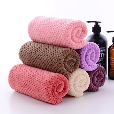 China Other Hot Selling Coral Velvet Pineapple Check Towel Soft Water Warp Knitted Bath Etc. Microfiber Towel Type Accept Customized Plain Woven Logo for sale