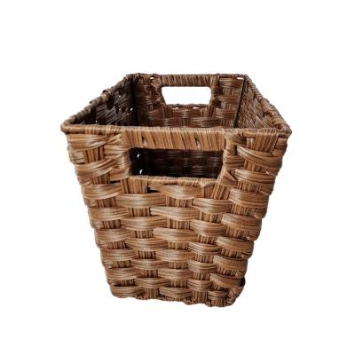 China Tastefully Minimalist Popular Product Mini Wicker Wall Rattan Basket for Storage for sale