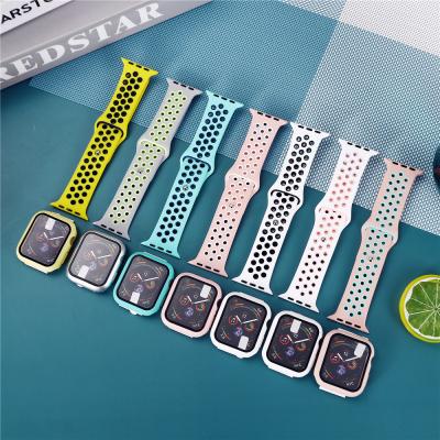 China Light Weight For Watch 20 22 42 44mm Fashion Band Designer Smart Silicone Watch Adjustable Strap Luxury Rubber Buckle Wrist Strap For Apple for sale