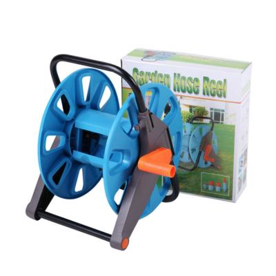 China Adjustable Garden Gears Garden Irrigation Hose Sprinkler Reel à venda