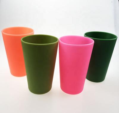 China Viable Outdoor Unbreakable Red Drinkware Camping Silicone Folding Wine Cup White Wine for sale