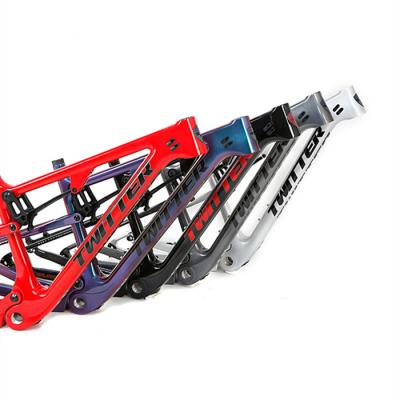 China Road Bikes Wholesale Good Quality Carbon Fiber Foldable Portable Frame 29(27.5)*15 17 19 Inch Road Bike Frame For Cycling for sale