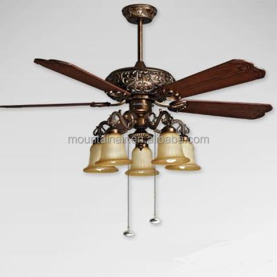 China Cool And Refresh Wood Air Balde 52 Inch Ceiling Fan Lighting for sale