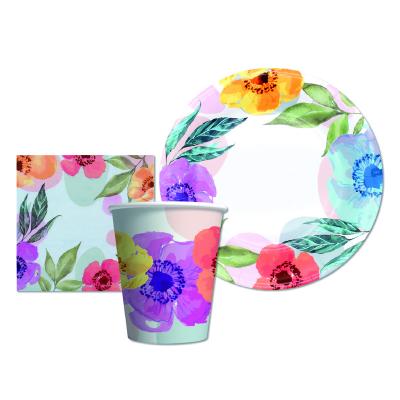 China Wholesale Home Flower Decorations Set for 10 Guests Colorful Flower Printing Paper Party Dishes and Pink Cups and Napkins Sets for sale