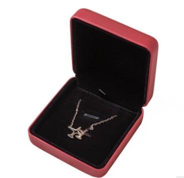 China Fashionable Red Custom Necklace Box Jewelry Box For Jewelry Packaging for sale